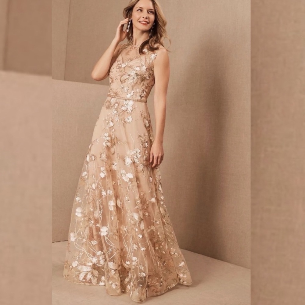 Bronx and Banco Amora gown